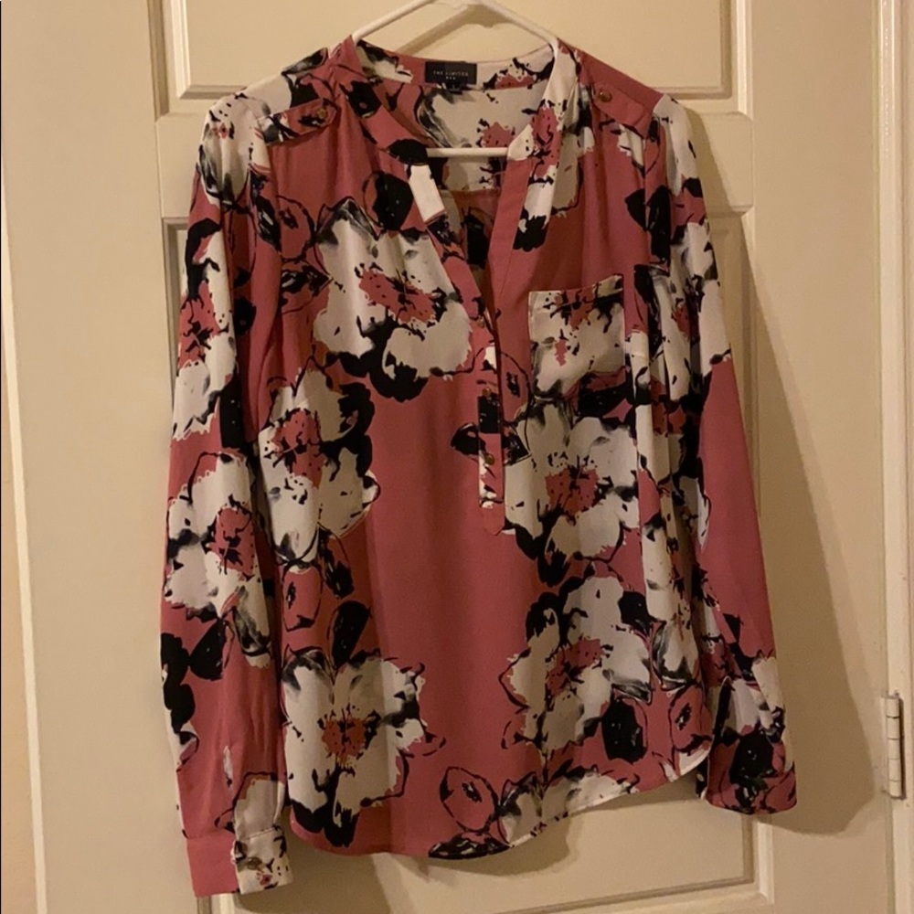 Limited long sleeves blouse